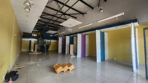 FOREST ROAD DESIGN & DECOR CENTRE, FOURWAYS